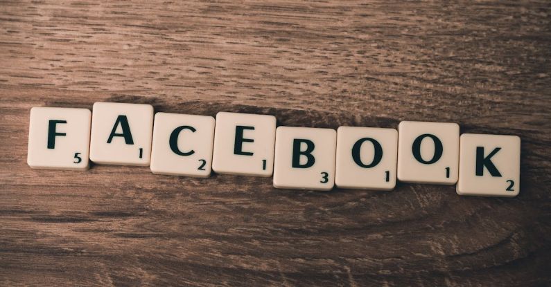 Social Media Networking - White Facebook Scramble Pieces
